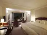 Standard Double room with partial ocean view