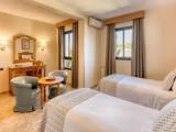 2 Bedrooms Superior Extra Apartment with partial sea view