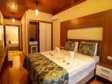 Standard Single room with street view