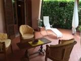 2 Bedrooms Apartment with garden view