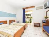 1 Bedroom Apartment with pool view