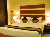 2 Bedrooms Double Suite