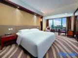Deluxe room with garden view