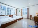 Quadruple Family Suite