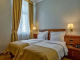 Standard room with city view