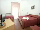 1 Bedroom Economy Triple room
