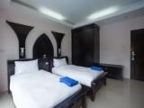 Superior room with pool view