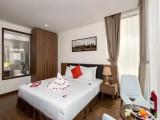 Suite with city view