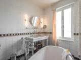 Standard Double room with lake view