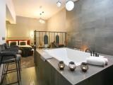 Deluxe Single Suite
