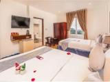 Deluxe room with city view