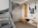 Standard Family room with street view