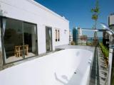 Suite with balcony and with city view