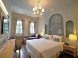 Deluxe room with city view