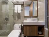 Deluxe Double room with city view