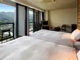 Standard Twin room with city view