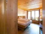 Suite with garden view