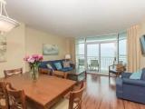 2 Bedrooms Suite oceanfront