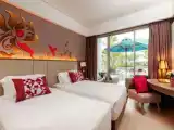Deluxe Pool Access Twin room