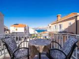 1 Bedroom Apartment with balcony