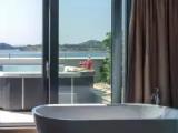 1 Bedroom Executive Suite with sea view