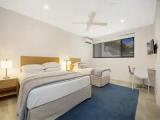2 Bedrooms Apartment with pool view