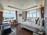 Deluxe room with sea view