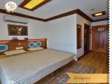 Standard room with mountain view