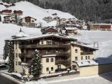 2 Bedrooms Double Apartment