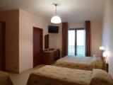 Standard Quadruple room with sea view