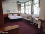 Standard Quadruple room with city view