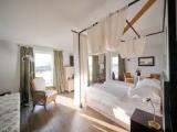 Penthouse Suite