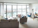 3 Bedrooms Apartment