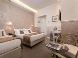 Superior Triple room with city view