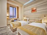 Standard Twin room with balcony