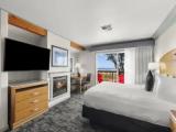 Standard room with balcony and with ocean view