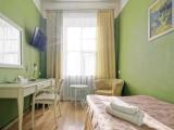 Standard Sextuple Family room