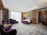 Standard Quadruple Family room