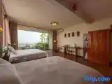Standard Family room with river view