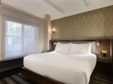 Signature Terrace Suite