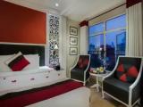 Junior Suite with city view