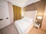Deluxe Double Suite with balcony and with partial sea view
