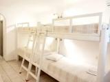 Economy Quadruple Basement room