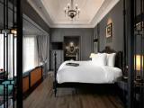 Executive Suite with balcony