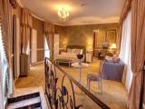 Luxury Double Suite with city view