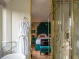 Penthouse Suite