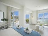 Deluxe Suite with balcony and with sea view