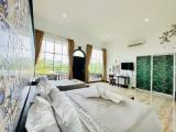 Deluxe Family room with balcony
