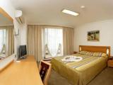 Superior Apartment with Sea and Pool View