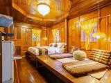 Executive Quadruple Suite